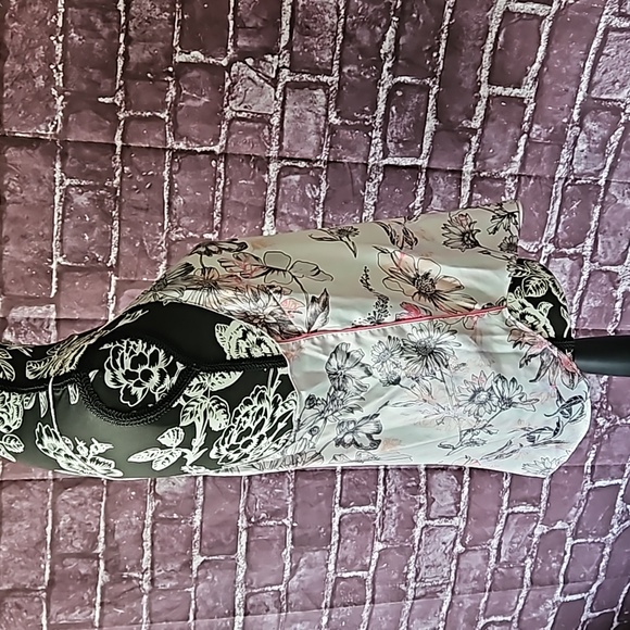 Victoria's Secret Floral & Striped Sleep Tank size medium - Picture 3 of 8